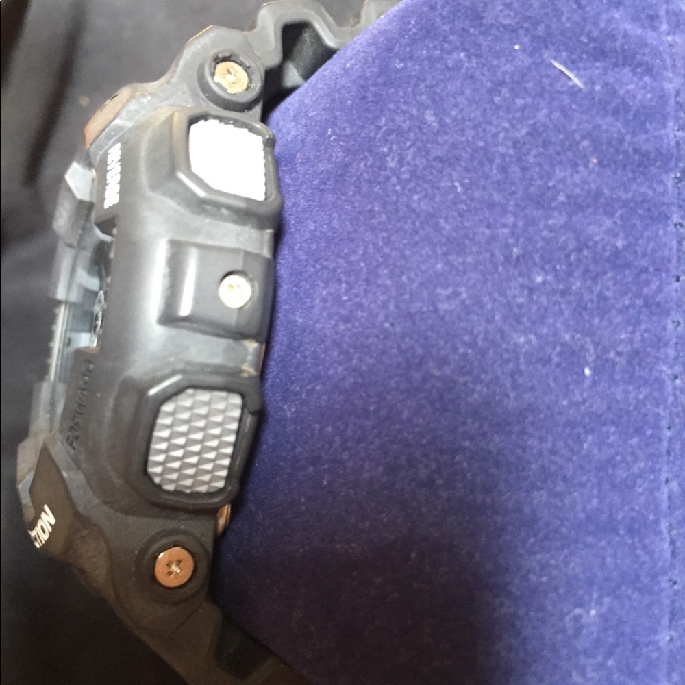 Casio Gshock G-shock GA110 GA-100C Large Watch new - Picture 3 of 5